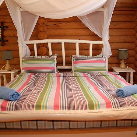 Boutigue Hotel Nebesa Chimgan 외부 사진