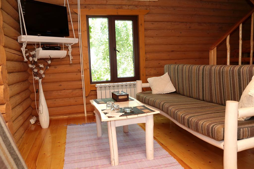 Boutigue Hotel Nebesa Chimgan 외부 사진